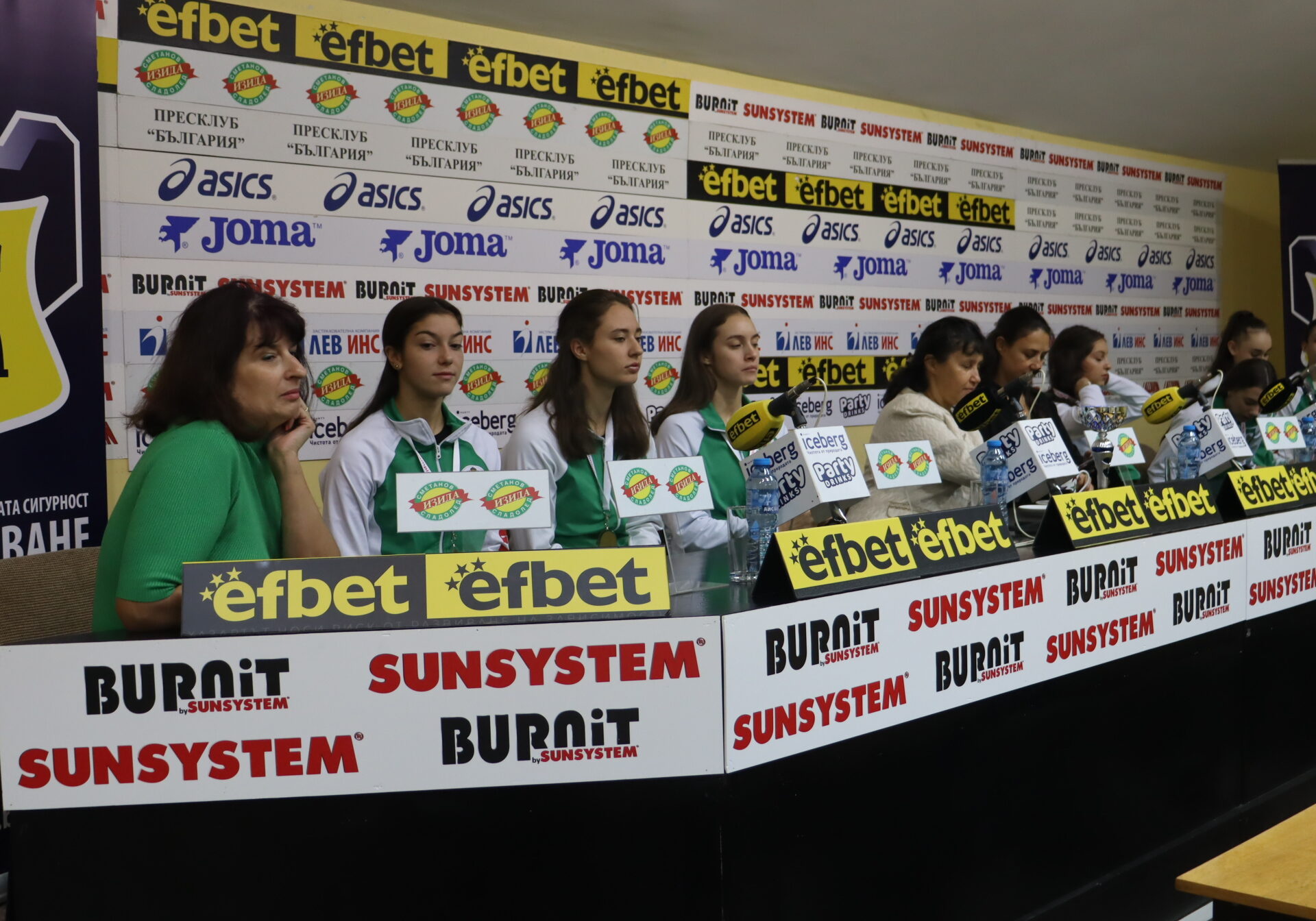 ПОНЕДЕЛНИК,6.10.25 11.00-ЕСТЕТИЧЕСКА ГРУПОВА ГИМНАСТИКА-ПЪРВА ЕВРОПЕЙСКА ТИТЛА ПРИ ЖЕНИТЕ, СРЕБРО ЗА ДЕВОЙКИТЕ ОТ БУДАПЕЩА-ПОДГОТОВКА ЗА СВЕТОВНОТО ПЪРВЕНСТВО В САМОКОВ