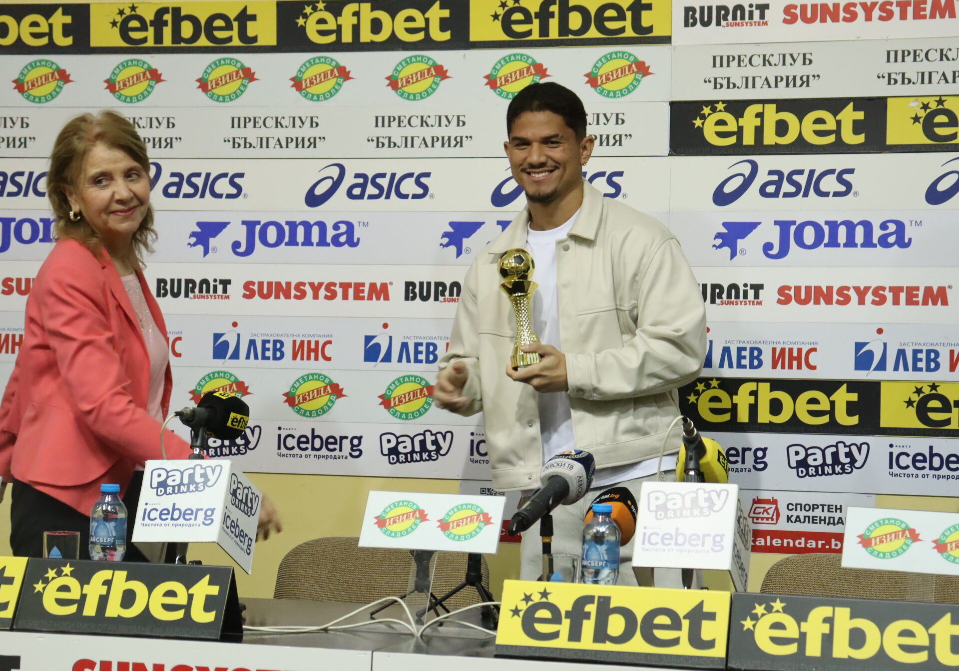 Евертон Бала: Левски е напълно подготвен да печели титлата, в Бразилия всички се раждаме с футболно ДНК