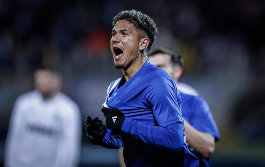 ЧЕТВЪРТЪК,27.11.25, 15.00-ФУТБОЛ-ИГРАЧ №1 НА 16-И КРЪГ-ЕВЕРТОН БАЛА/ЛЕВСКИ/