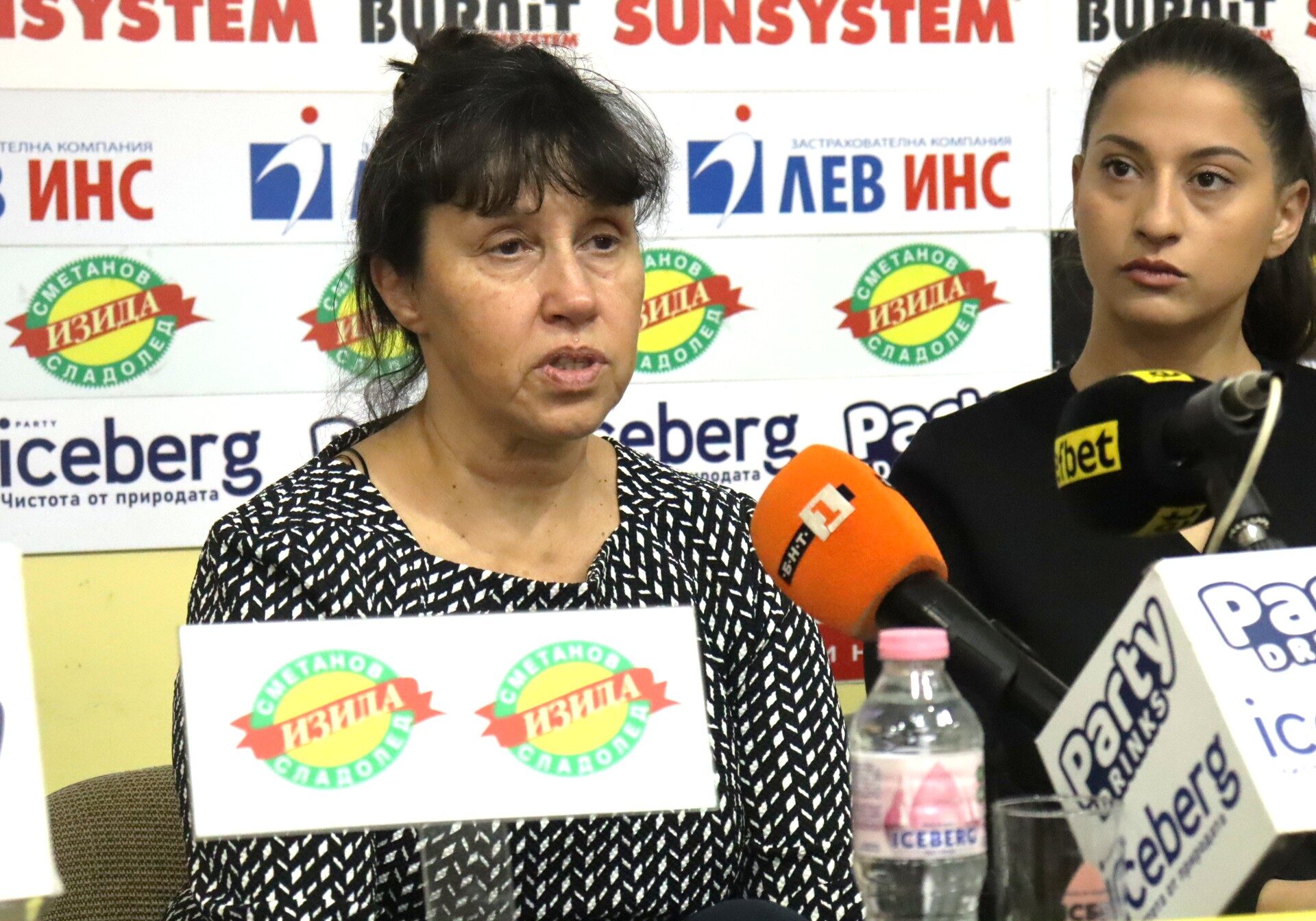 Мариета Дукова след световната титла по естетическа групова гимнастика: "За ММС ние не съществуваме"