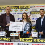 „Златна България“, „Форд Пума“ и чек от 20 хил. евро за Лора Христова