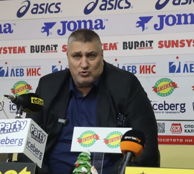 ЧЕТВЪРТЪК,2.4.26, 12.00–ВОЛЕЙБОЛ-"ЧАСЪТ НА ШЕФА"-ПРЕЗИДЕНТЪТ НА БФ ВОЛЕЙБОЛ ЛЮБОМИР ГАНЕВ