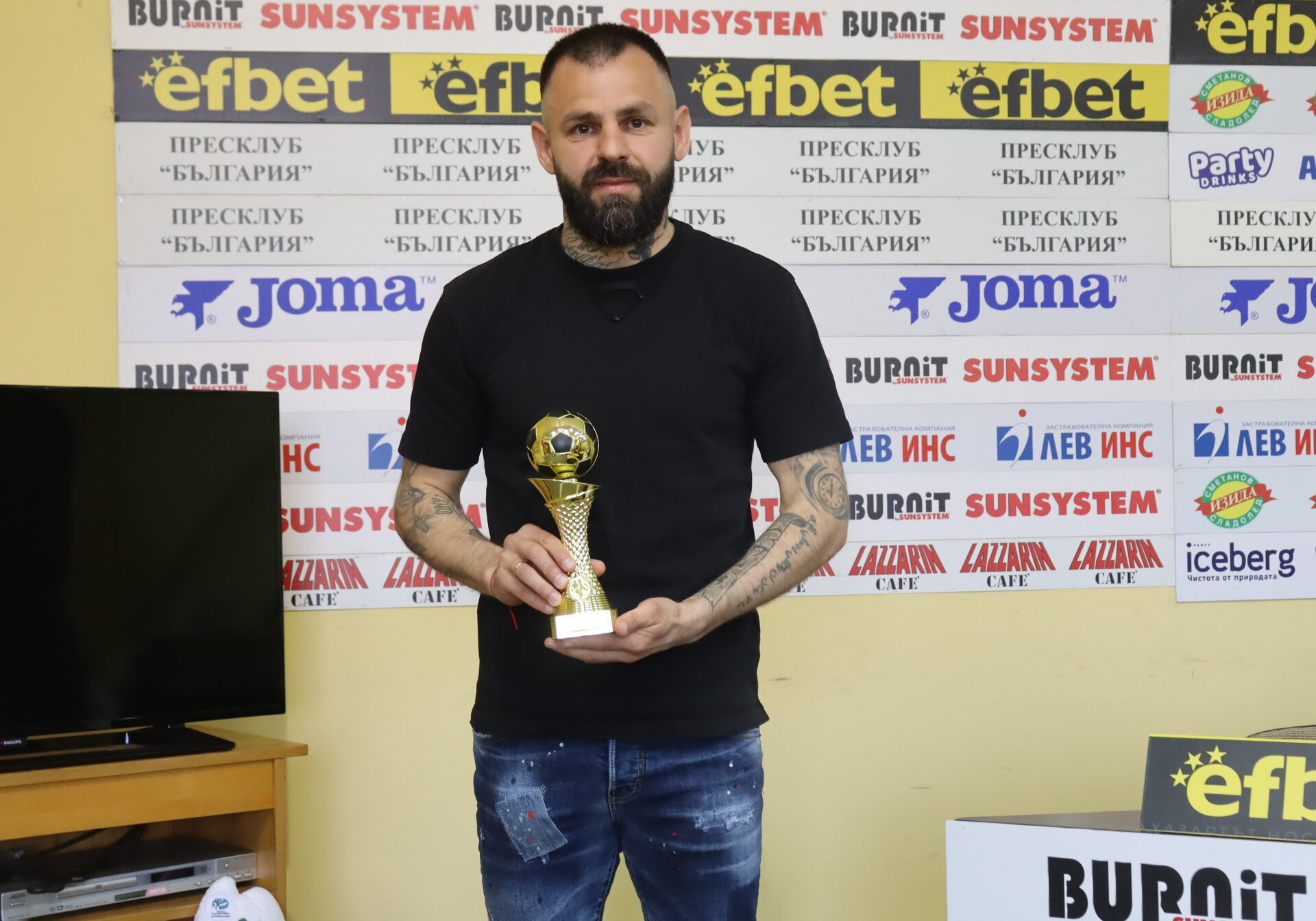 Спас Делев: Искам да съм пример за по-младите и да вкарвам на всеки терен